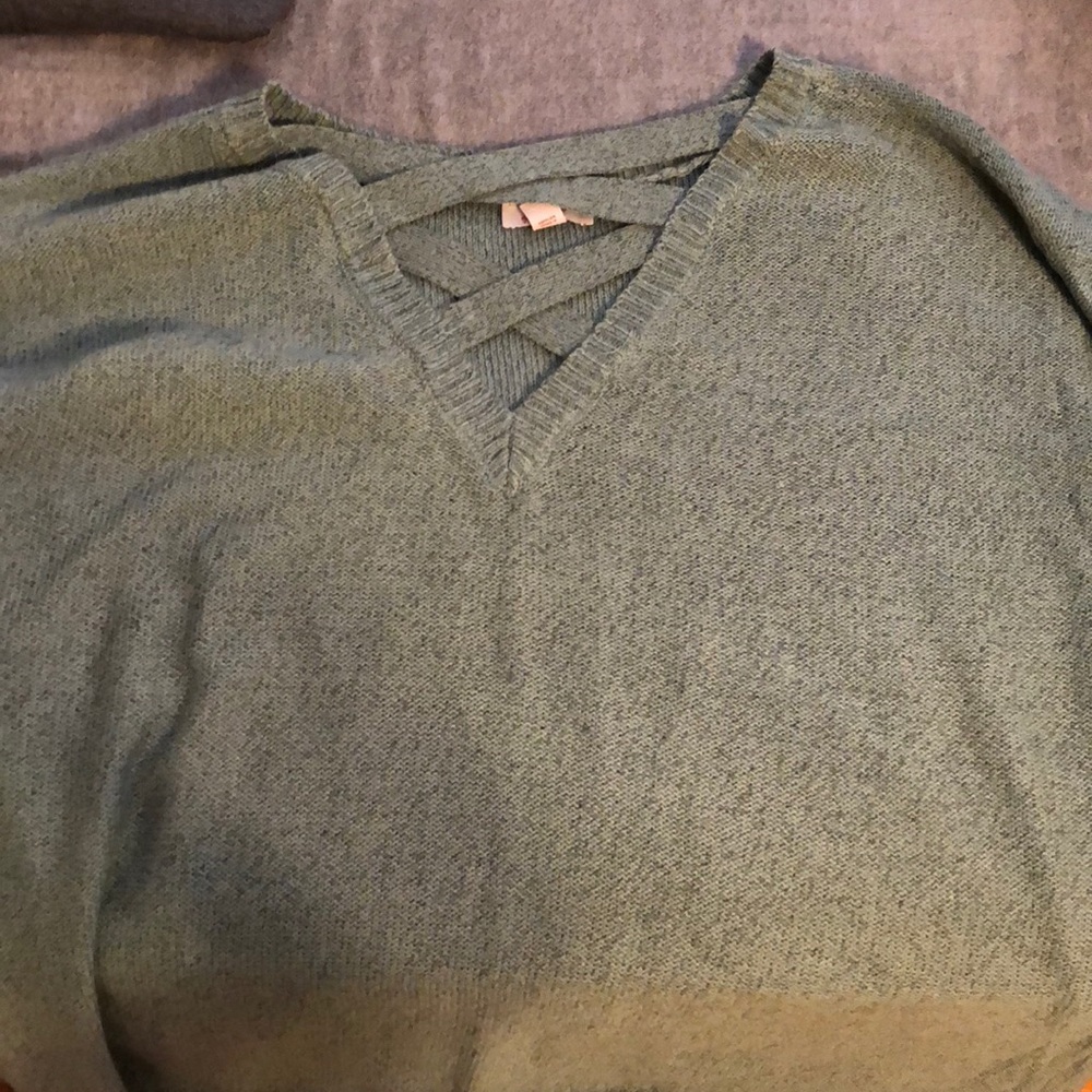 Green Criss Cross Neck Sweater